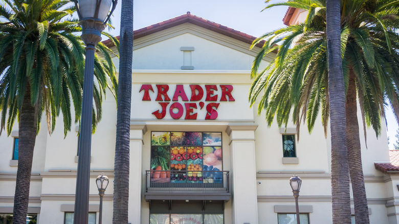 Trader Joe's grocery store