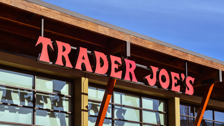 Trader Joe's sign