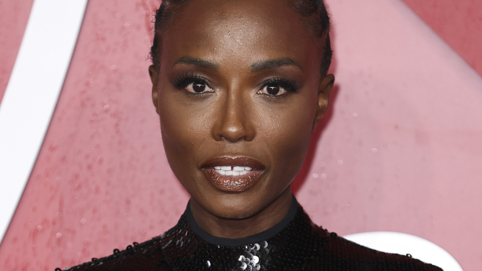 Tragic Details Of Food Network Host Lorraine Pascale
