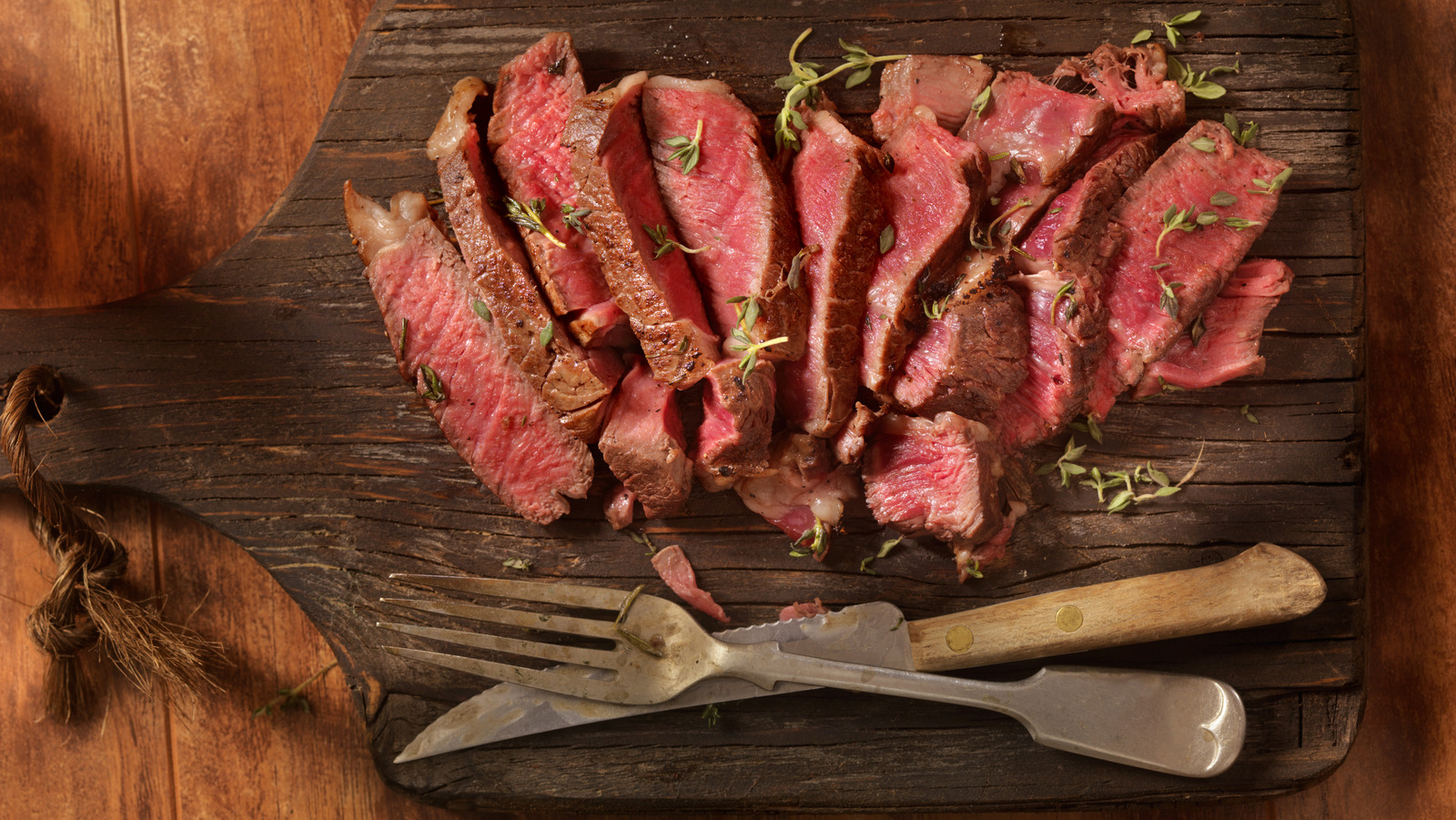 Transform Leftover Prime Rib Into A Steak Stir-Fry For A Delicious Meal