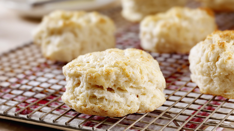 Biscuit on cooling rack