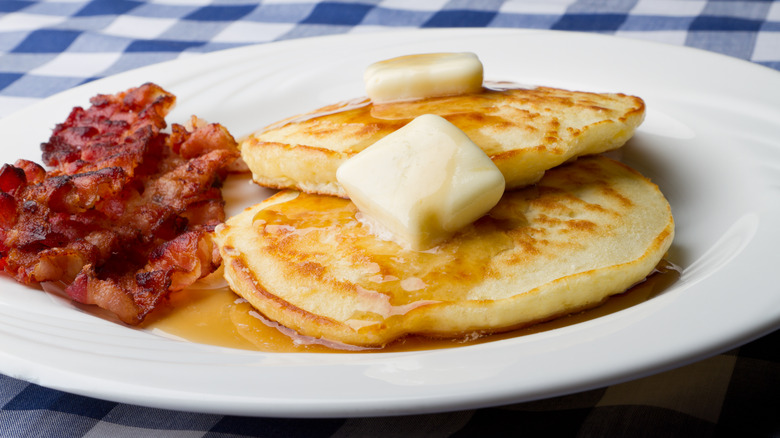pancakes with butter and syrup
