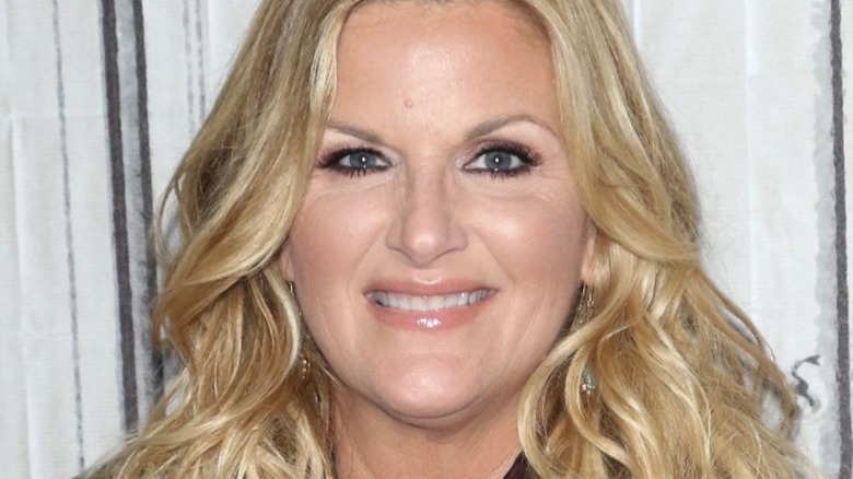 Trisha Yearwood smiling