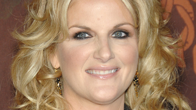 Trisha Yearwood close-up