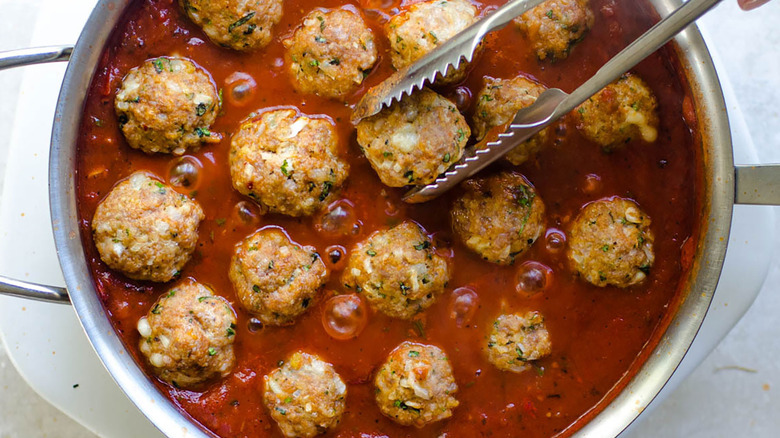 pot of turkey meatballs