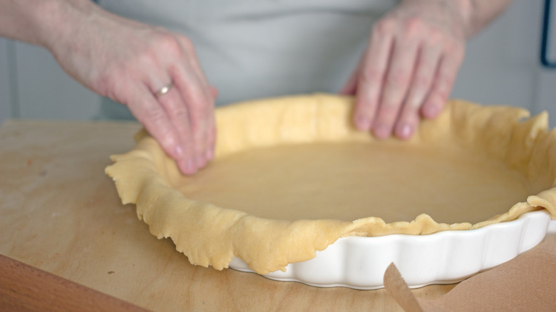 Making pie crust