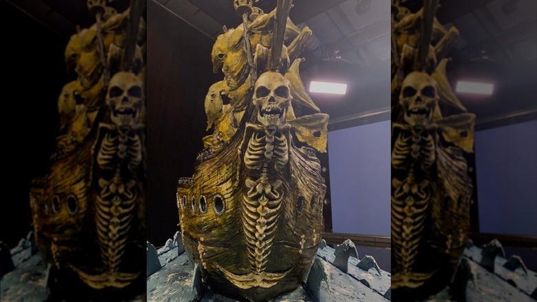 Detail from Duff Goldman's pirate cake
