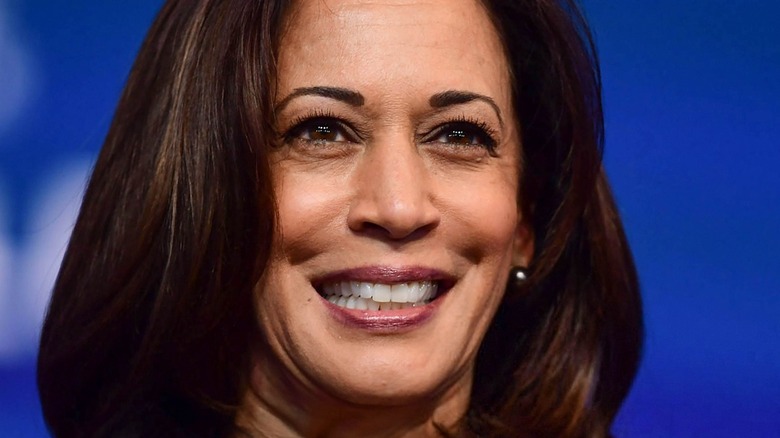  Kamala Harris close-up