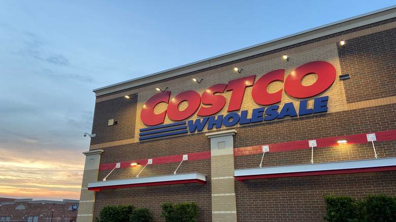 Costco exterior
