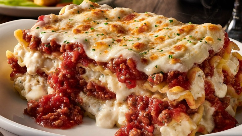 Olive Garden lasagna