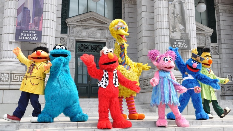 Muppets dance at library