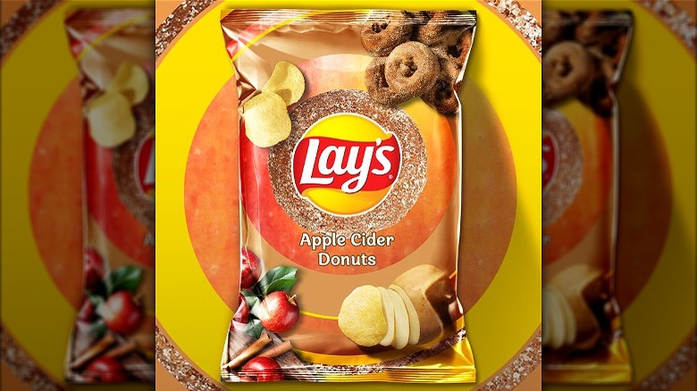 Lay's apple cider donuts chips