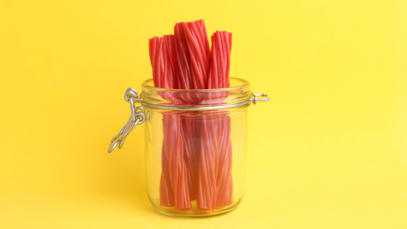 Twizzlers Vs Red Vines Which Is Better 