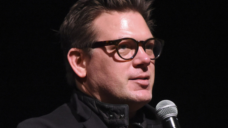 Tyler Florence speaking into microphone