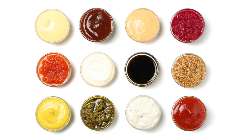 Various condiments 