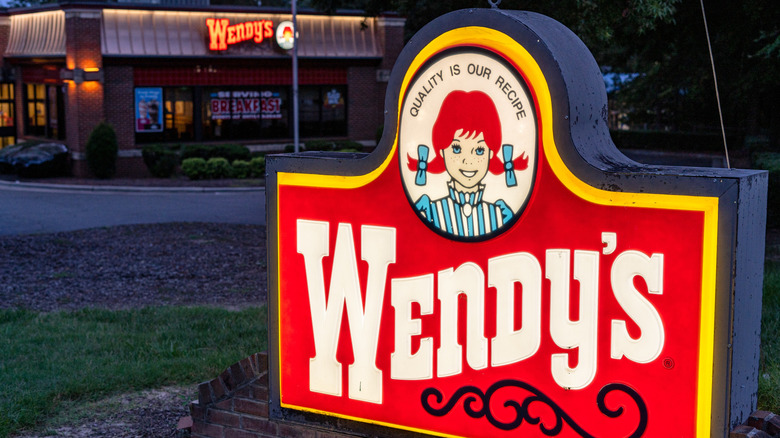 Closeup of Wendy's sign