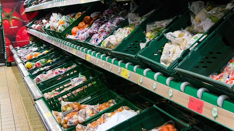 Produce section at an Aldi