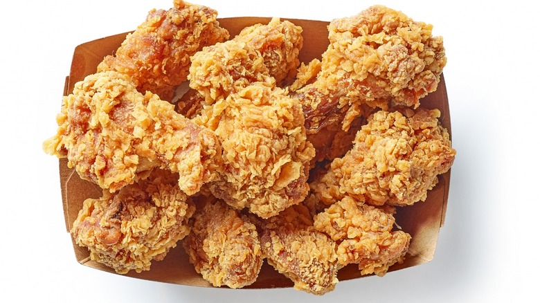 Fried chicken wings