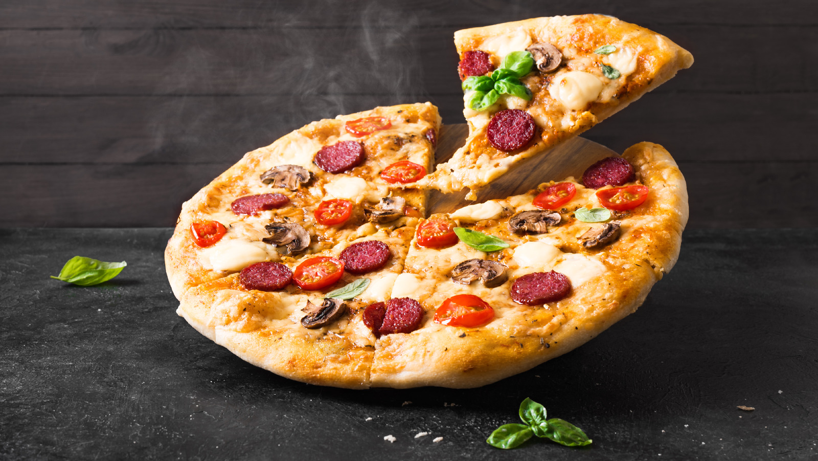 Signature Pizza We've crafted 10 delectable Signature Pizza