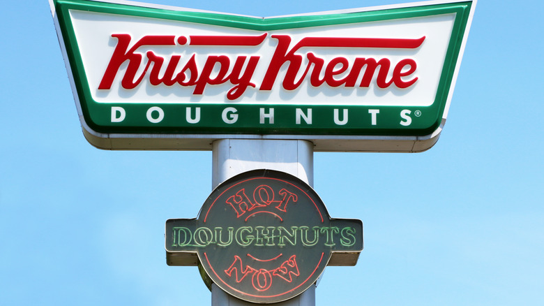 Krispy Kreme sign