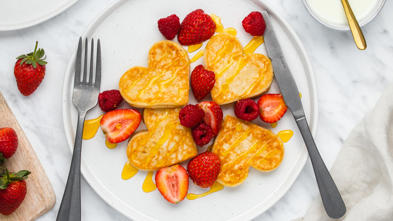 heart pancakes on plate 