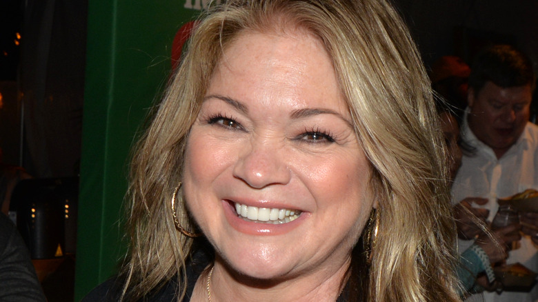 Valerie Bertinelli toothy smile