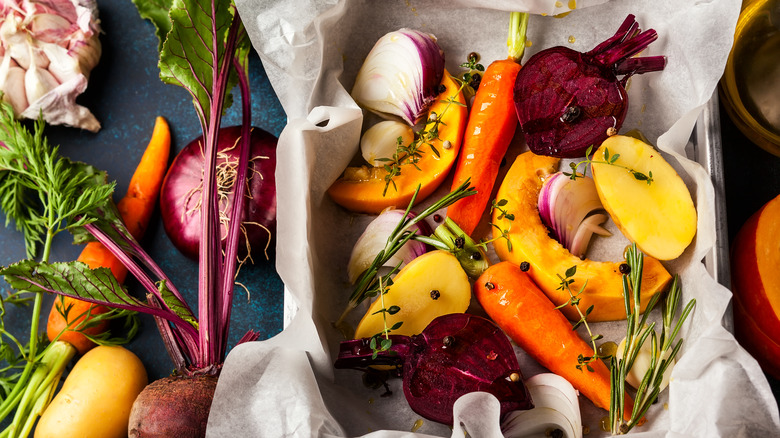 Assorted vegetables on baking tray 