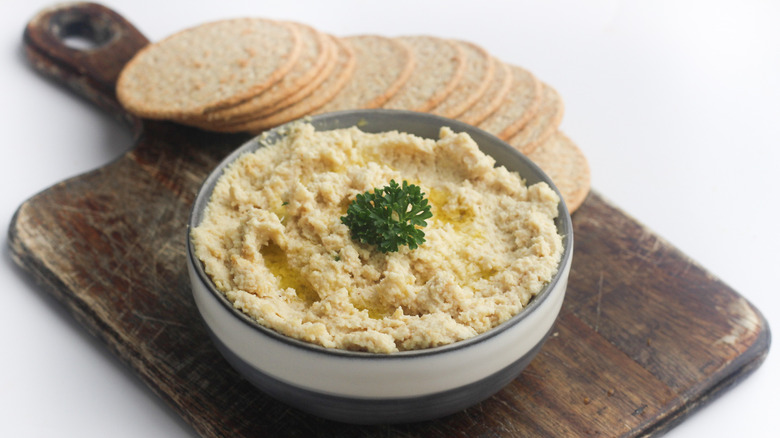 Vegan cashew cheese served with crackers