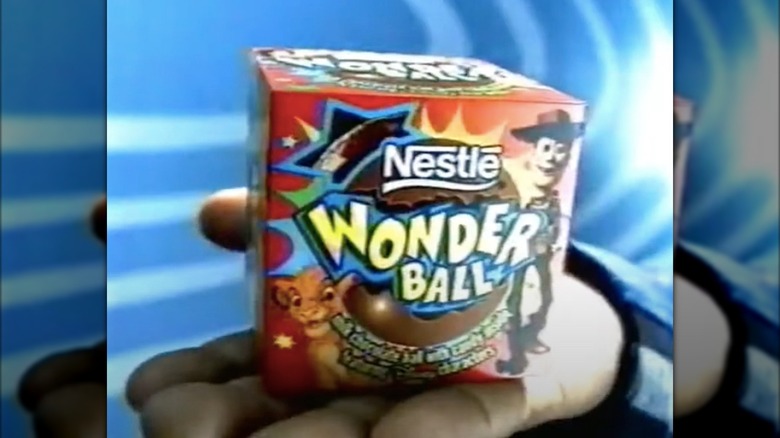 Scene from Nestlé Wonder Ball commercial