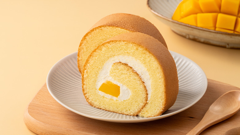 slices of mango Swiss roll