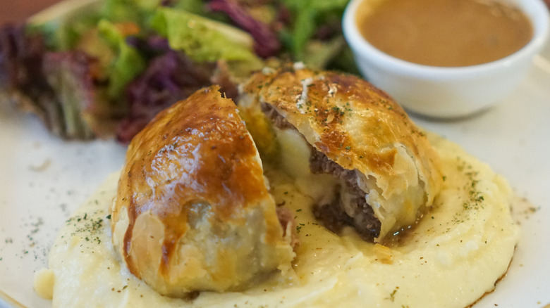 meat loaf baked in dough