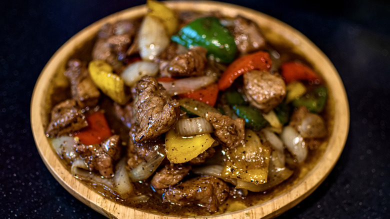 Bowl of pepper steak