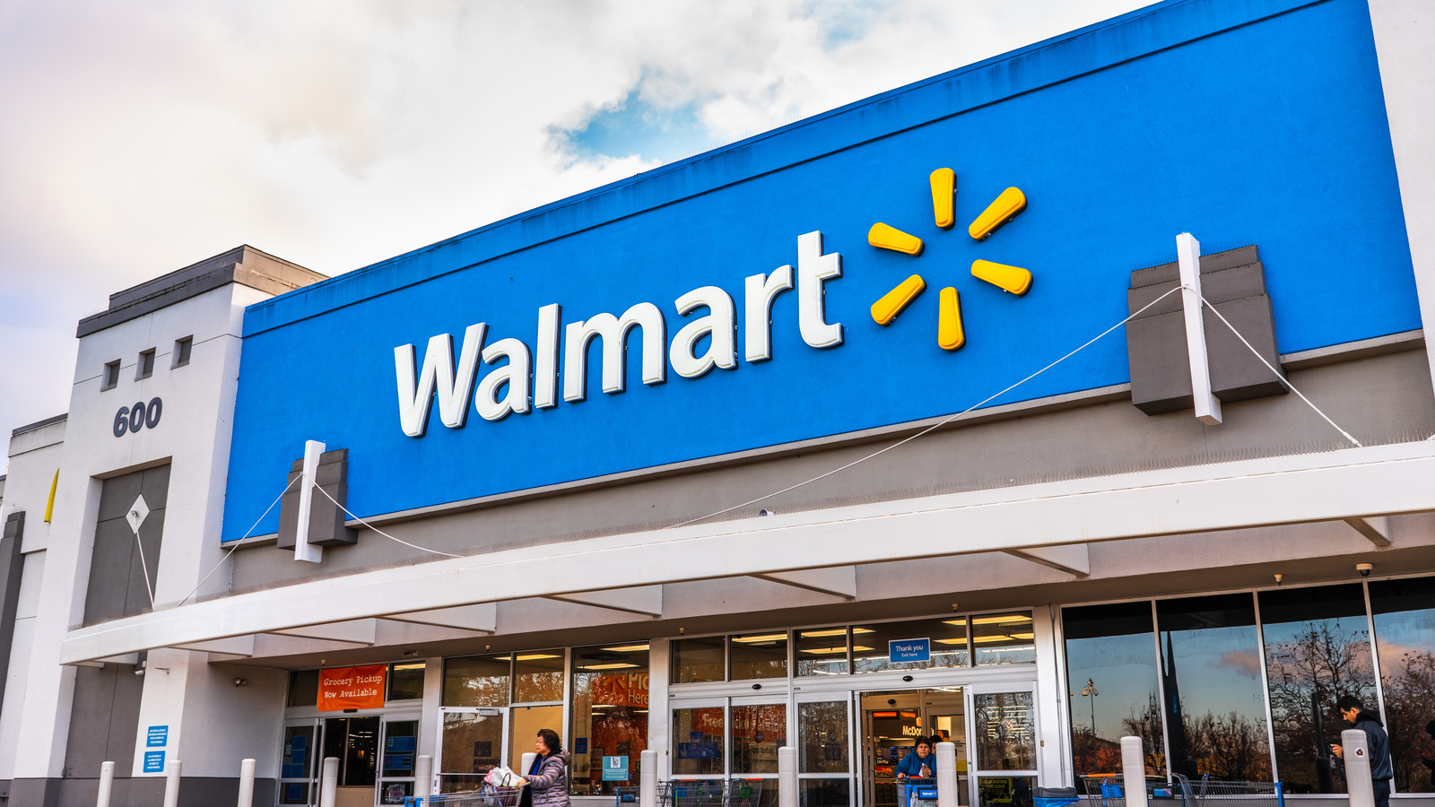 Walmart Just Made A Big Announcement About Its Holiday Hours