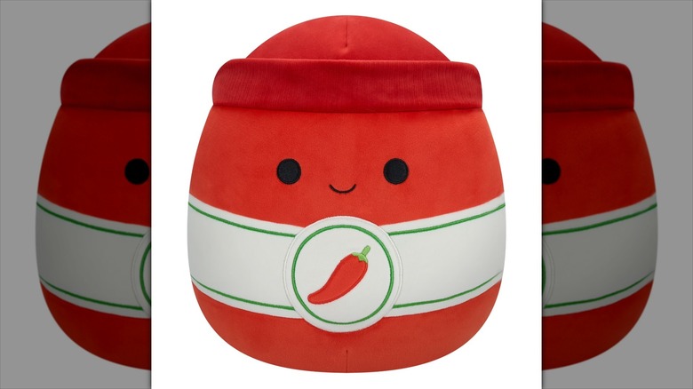 Squishmallows Original Plushie: Illia the Red Sriracha