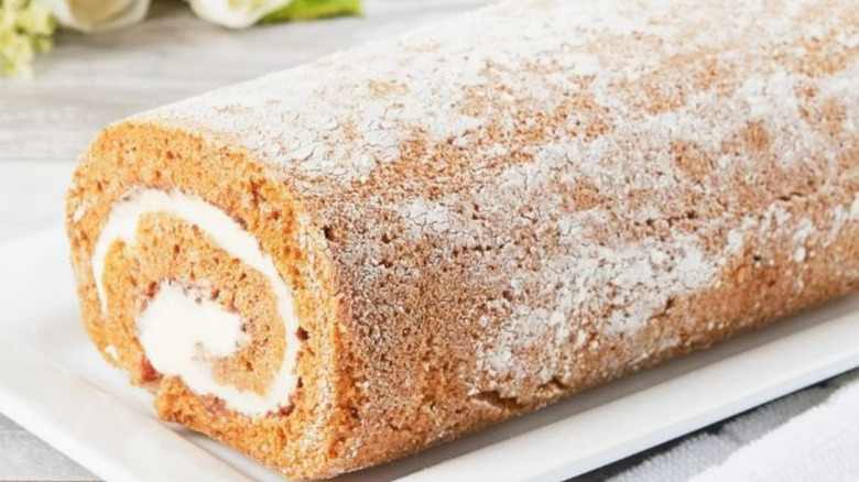 Walmart pumpkin cake roll