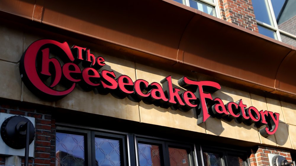 The Cheesecake Factory sign