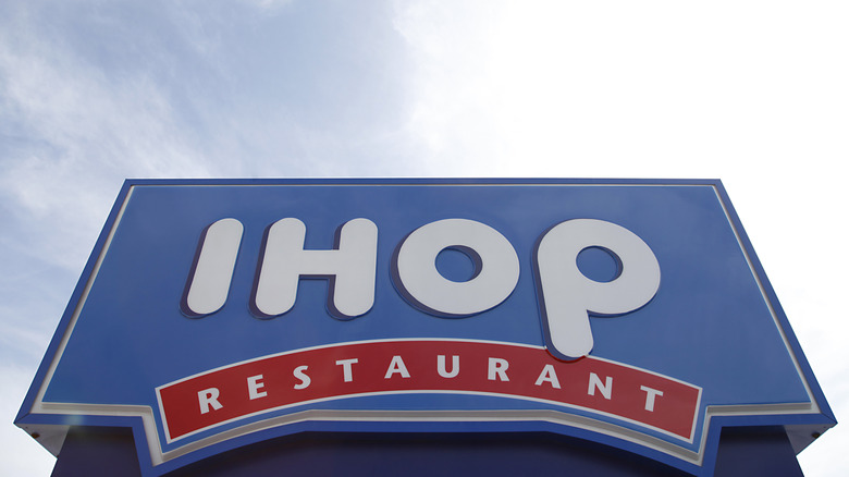 IHOP exterior signage