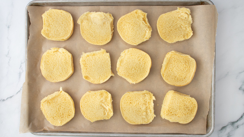 slider buns in a pan