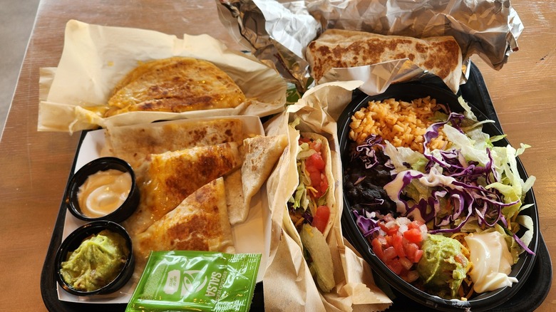 everything on the Taco Bell Cantina Chicken menu