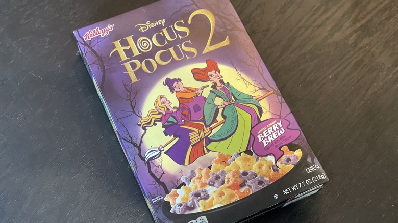 A Hocus Pocus 2 cereal box