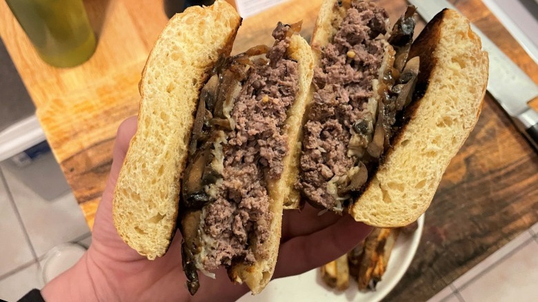 The final results of the Steakhouse Burger meal