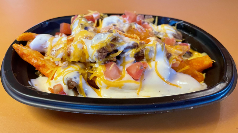 side view of nacho fries