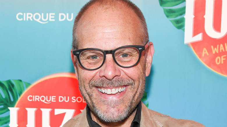 Alton Brown close-up