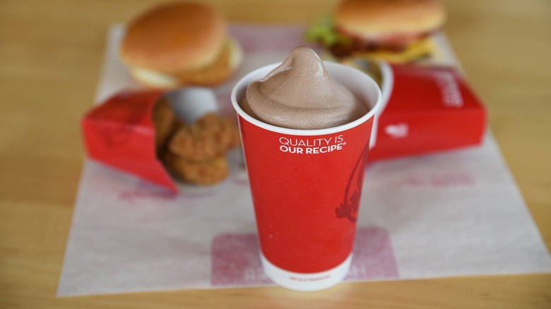 chocolate frosty from wendy's