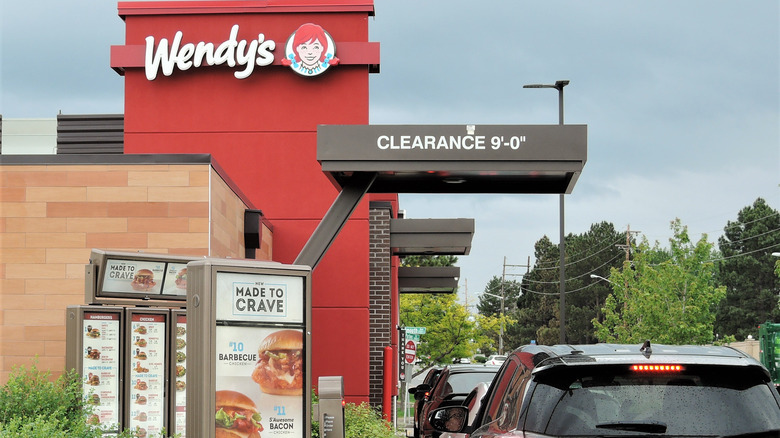 Drive-thru line at Wendy's restaurant