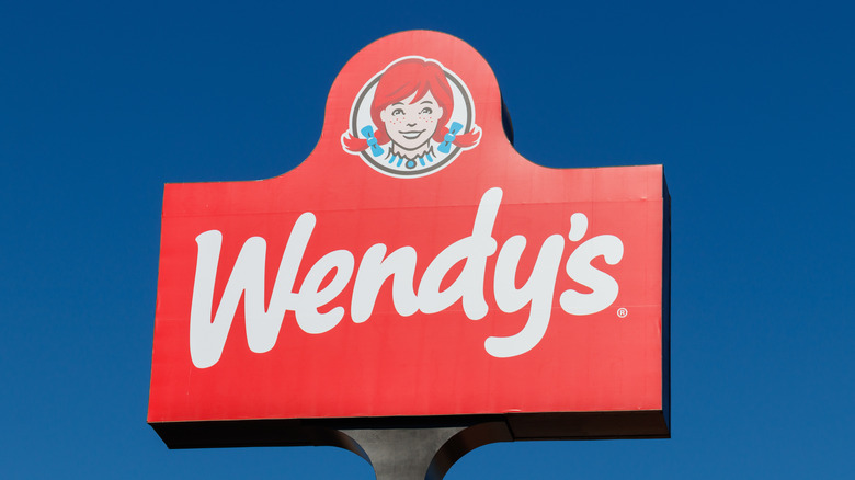 wendy's sign