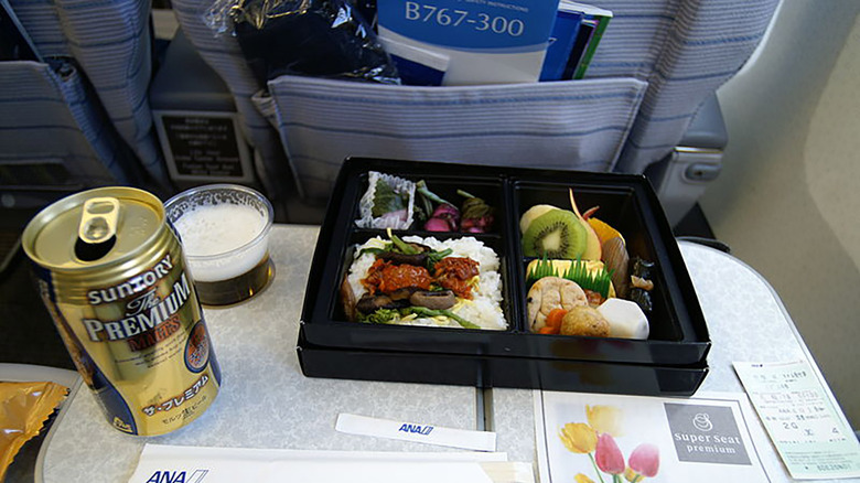 sushi airline food 