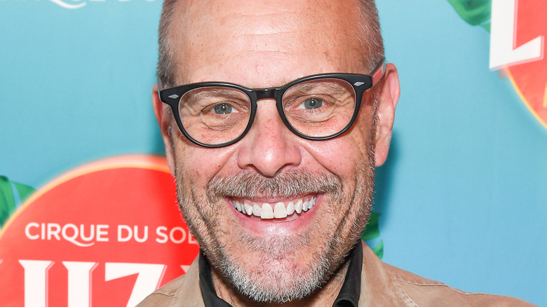 Alton Brown close-up