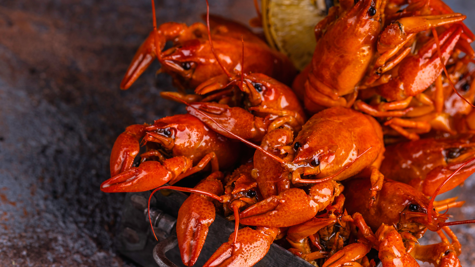What Are Crawfish And How Do You Eat Them?