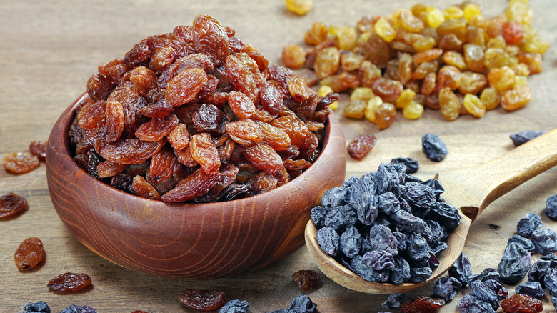What Are Raisins Really And Are They Nutritious?